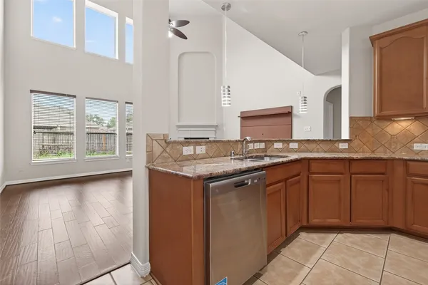 $2,700 | 24526 Avellino Court, Richmond, TX 77406