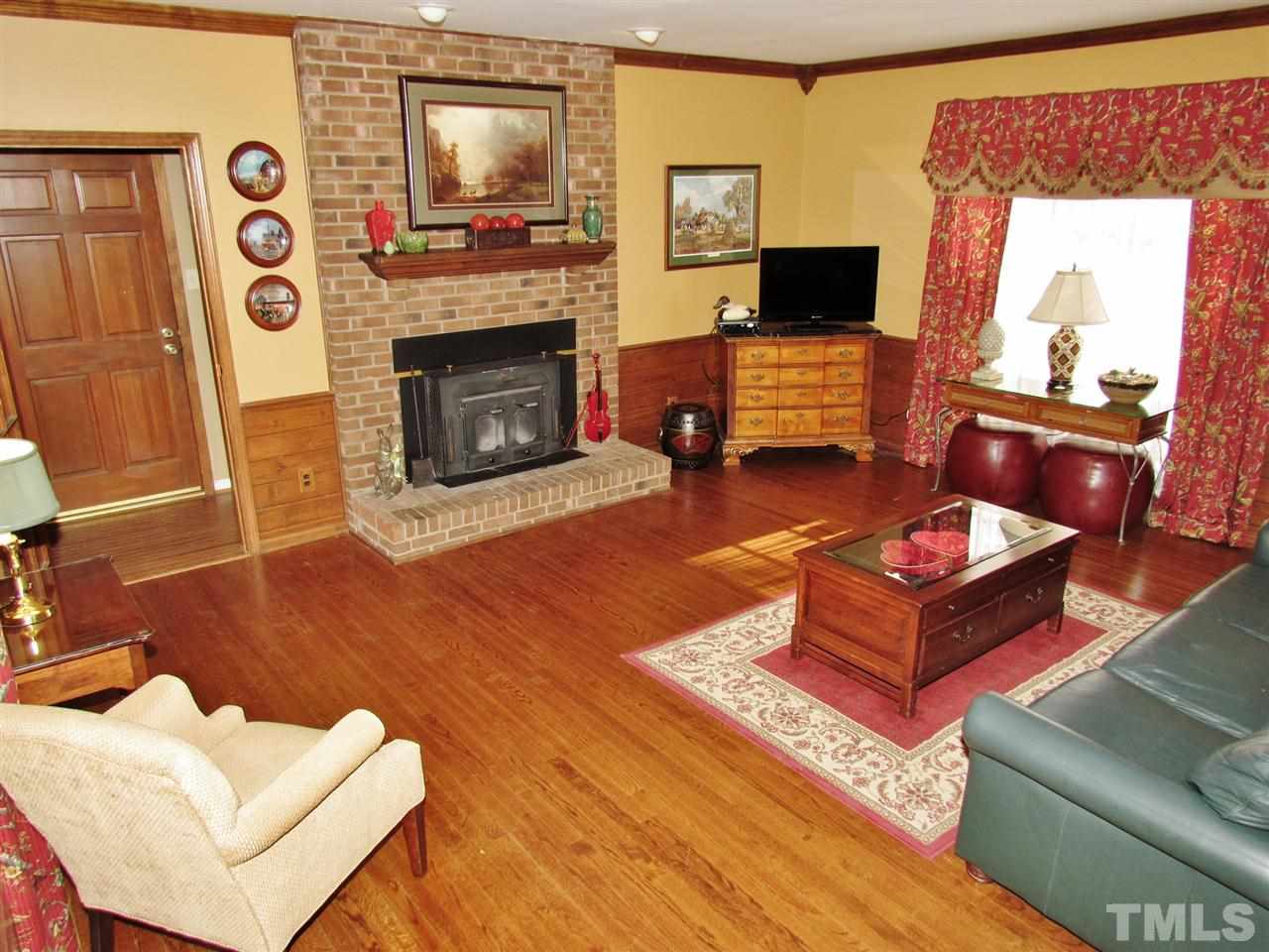 2720 Howard Road Raleigh, NC 27613 - Photo 5 of 25
