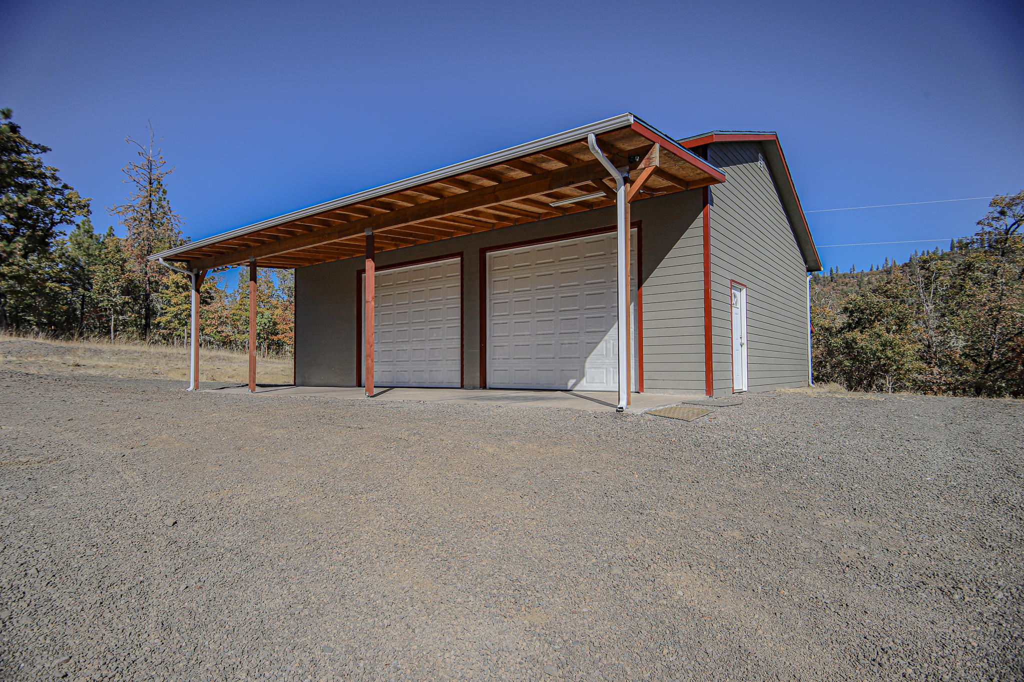 15001 Meadows Road White City, OR 97503 - Photo 6 of 54 6 Shop