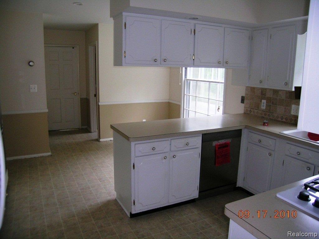 3405 Craig Road Ann Arbor, MI 48103 - Photo 15 of 24 DSCN5798
