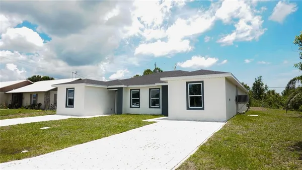 $1,647 | 6934 Dickinson Drive, Unit 6934, Sebring, FL 33872