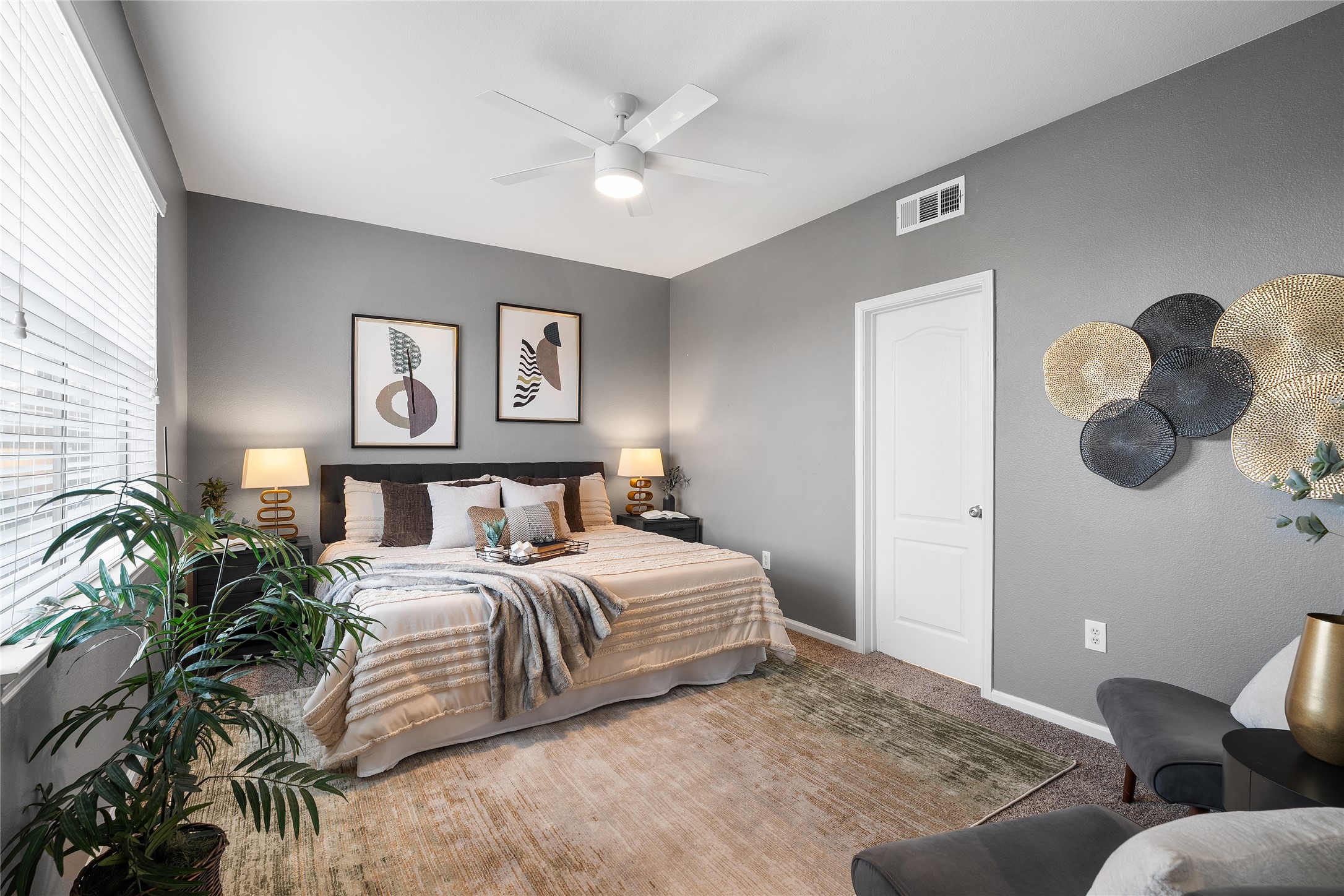 11203 Ranch Road 2222, Unit 1402 Austin, TX 78732 - Photo 12 of 22 Primary bedroom on the third level