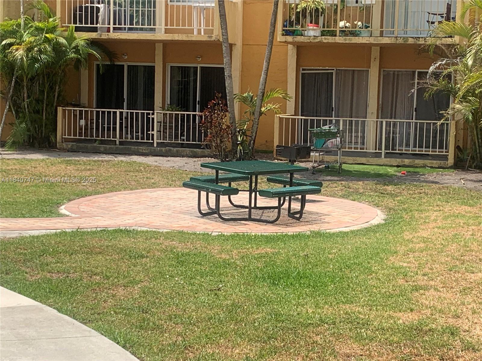18101 Northwest 68th Avenue, Unit D101 Hialeah, FL 33015 - Photo 19 of 27
