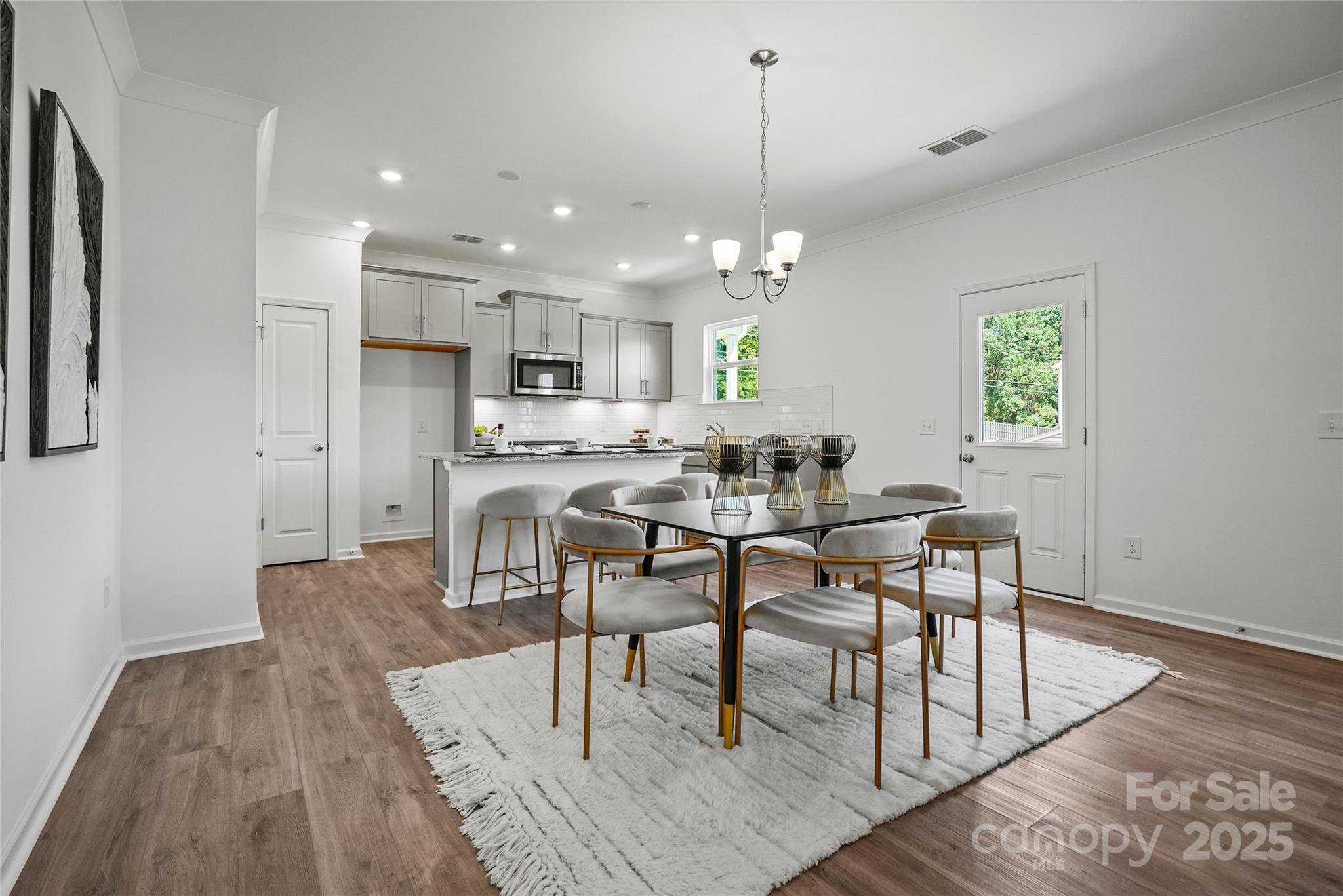 5236 Hatcher Crk Road, Unit 52 Charlotte, NC 28215 - Photo 3 of 7 Gallery Image 3