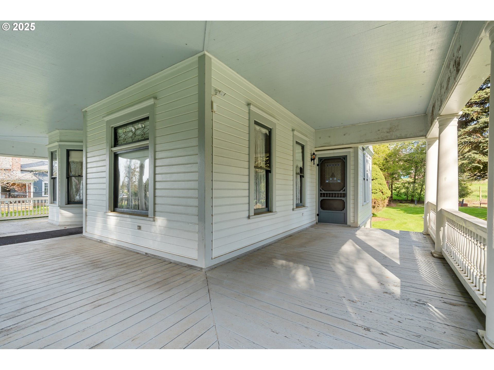 1110 D Street Vader, WA 98593 - Photo 29 of 45 a view interior of the house