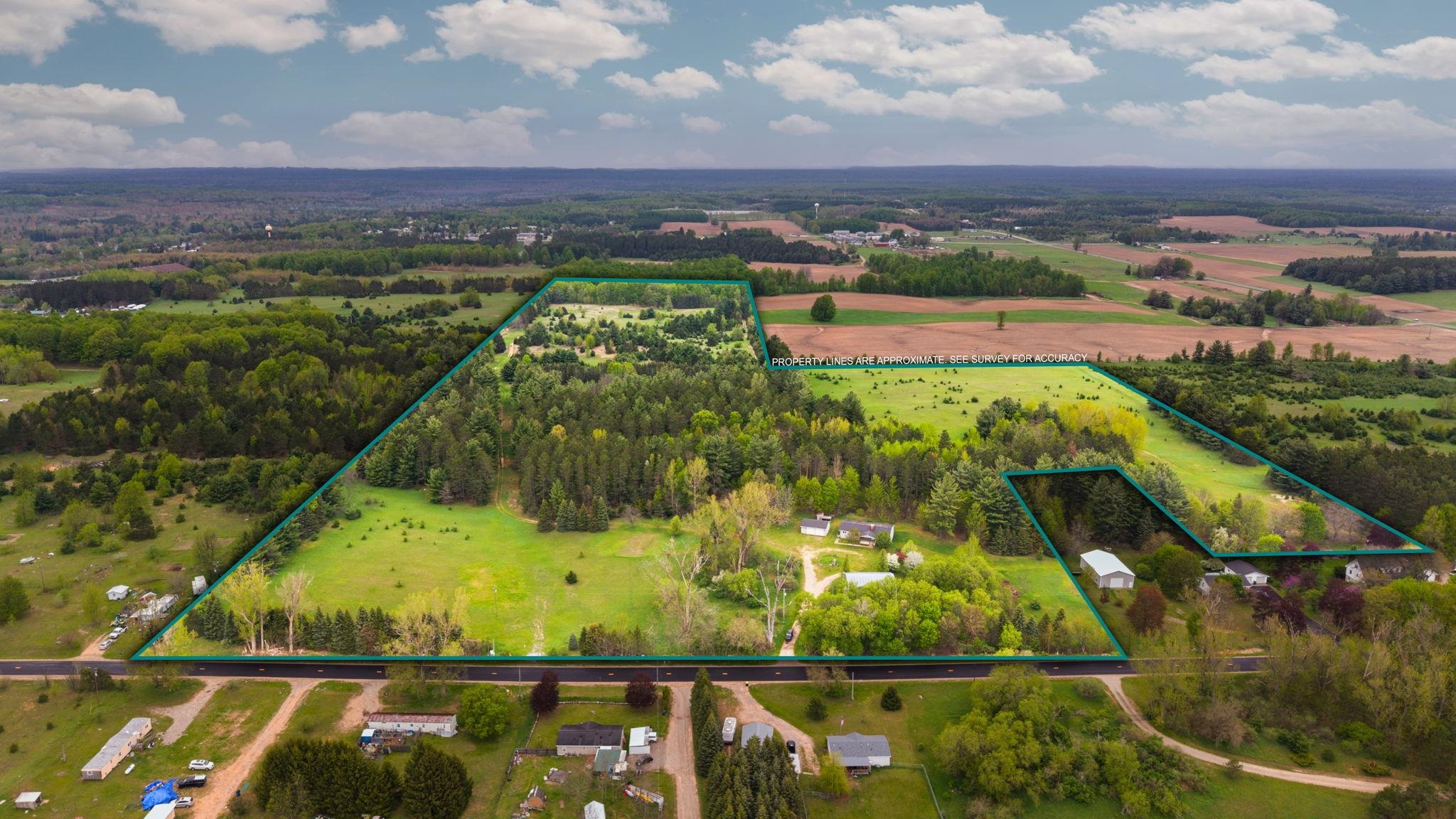 2631 Sparling Road Kingsley, MI 49649 - Photo 4 of 92