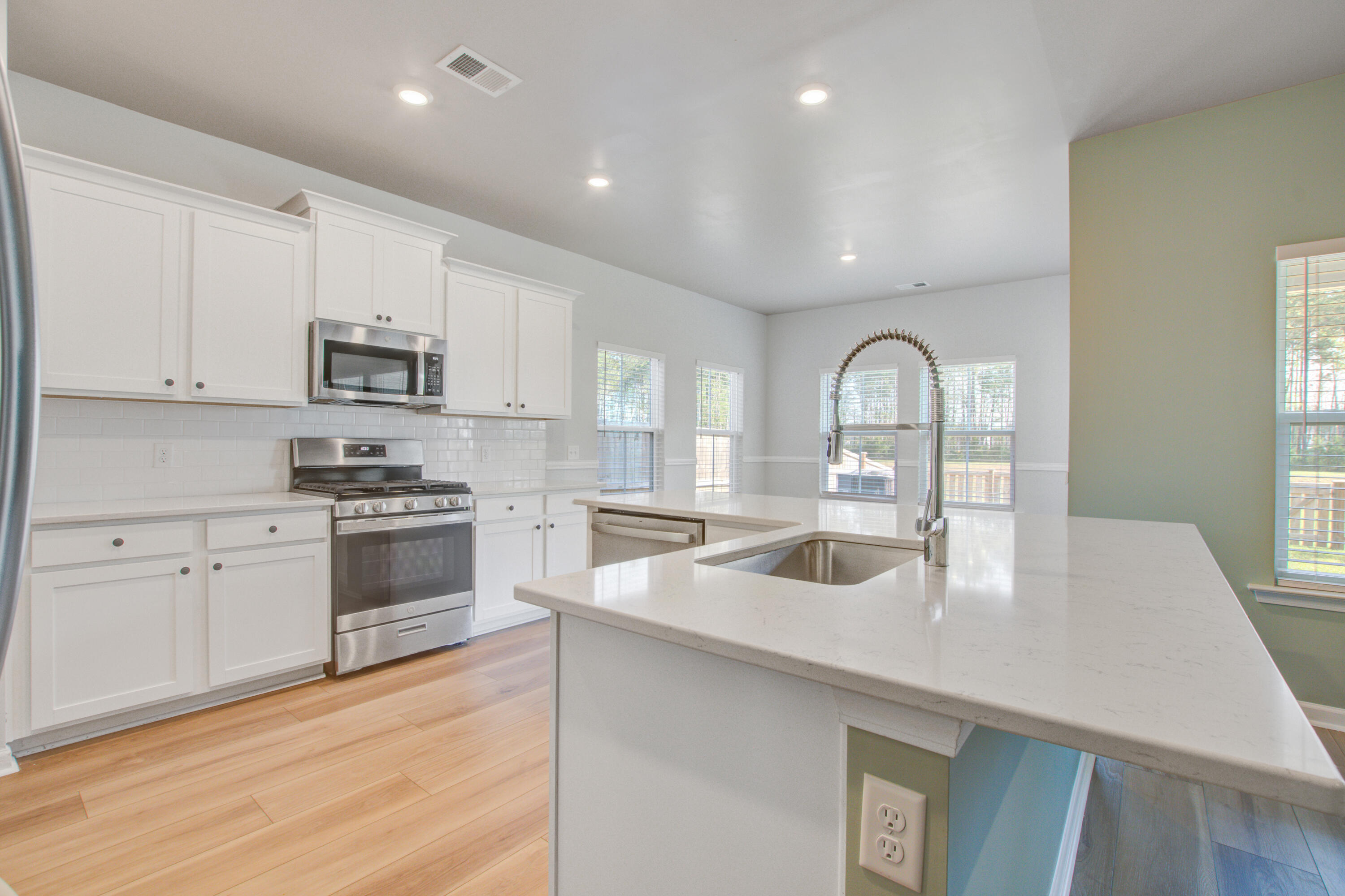 424 Water Orchid Way Moncks Corner, SC 29461 - Photo 5 of 44 Kitchen