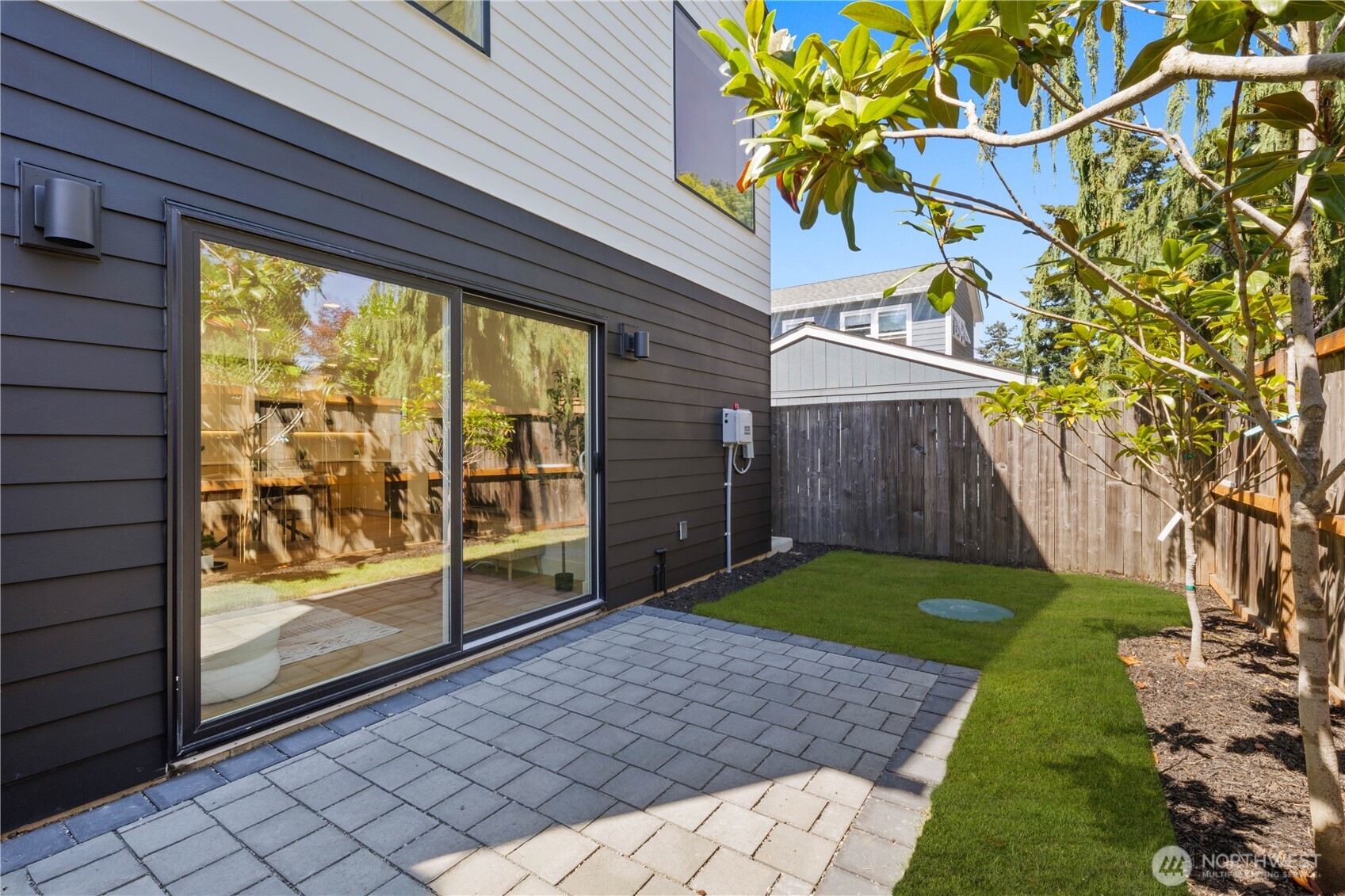 724 North 89th Street Seattle, WA 98103 - Photo 23 of 25 Gallery Image 23