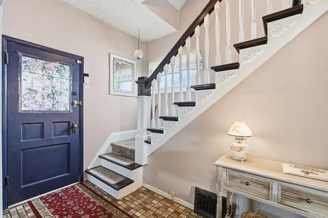 $300,000 | 1728 East Courtland Avenue, Spokane, WA 99207