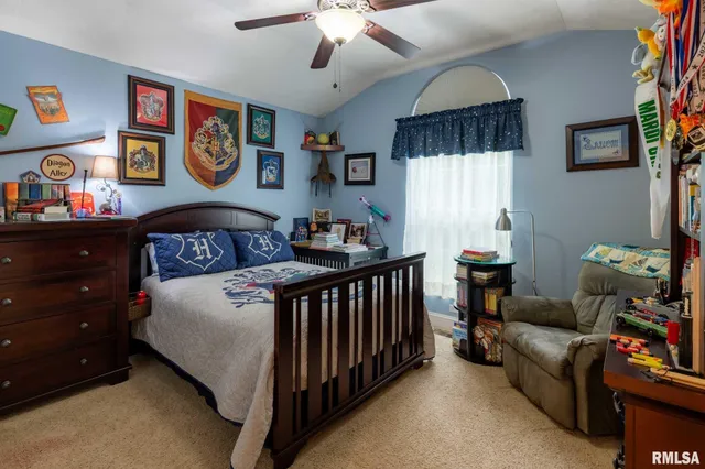 $459,000 | 1300 West Brewster Road, Herrin, IL 62948