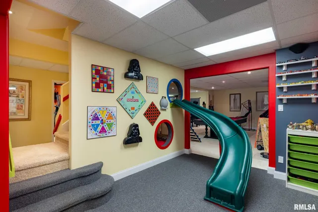 $459,000 | 1300 West Brewster Road, Herrin, IL 62948