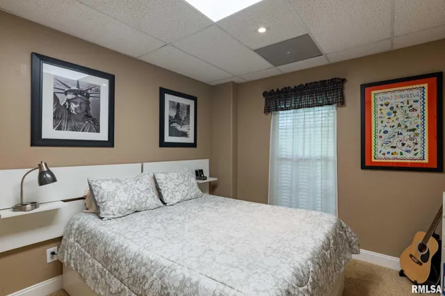 $459,000 | 1300 West Brewster Road, Herrin, IL 62948