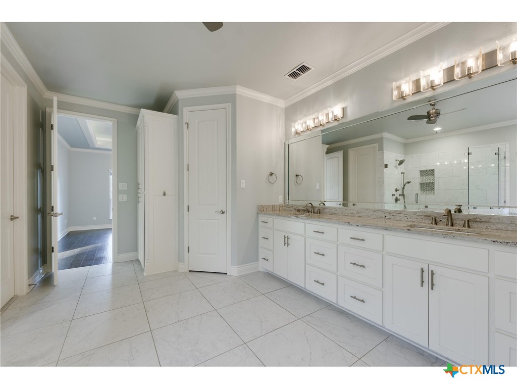 1729 Las Lomas Court Temple, TX 76502 - Photo 13 of 43 Primary bath wide view spa-like finishes