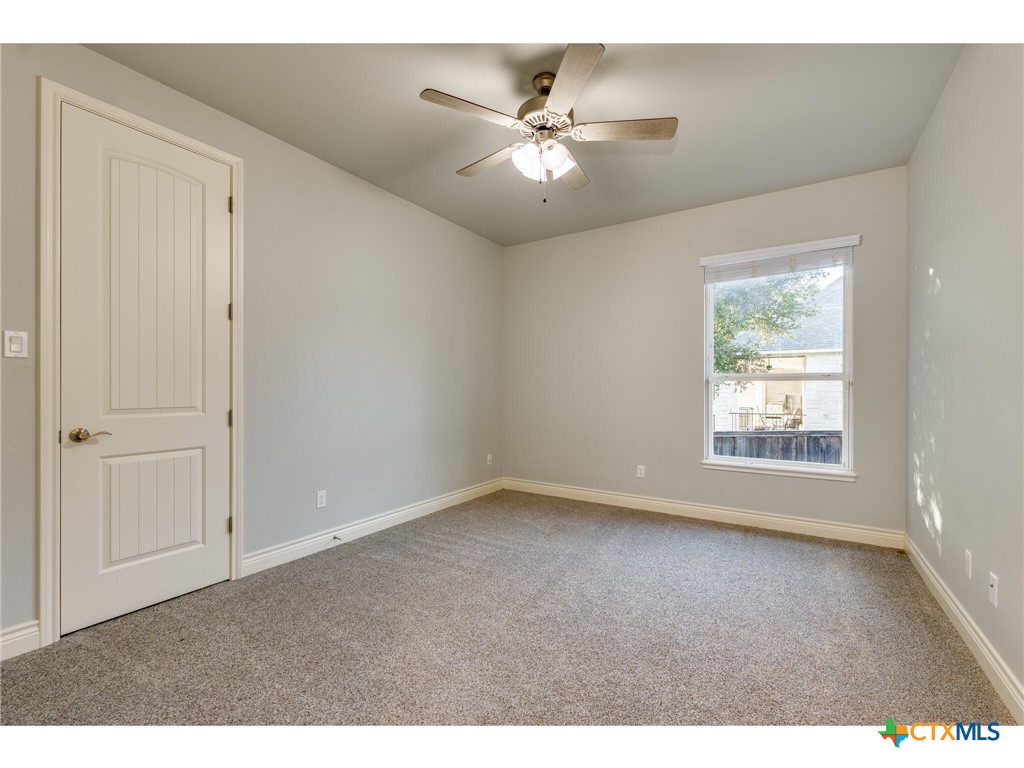 1729 Las Lomas Court Temple, TX 76502 - Photo 20 of 43