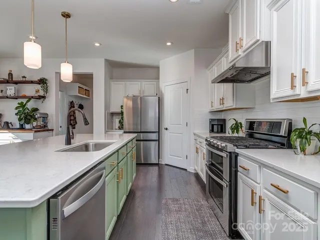 $495,000 | 4538 Collingham Drive, Charlotte, NC 28273