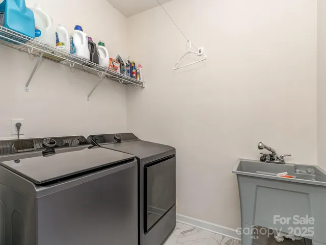 $495,000 | 4538 Collingham Drive, Charlotte, NC 28273