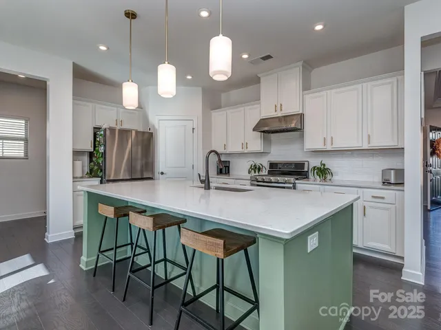 $495,000 | 4538 Collingham Drive, Charlotte, NC 28273