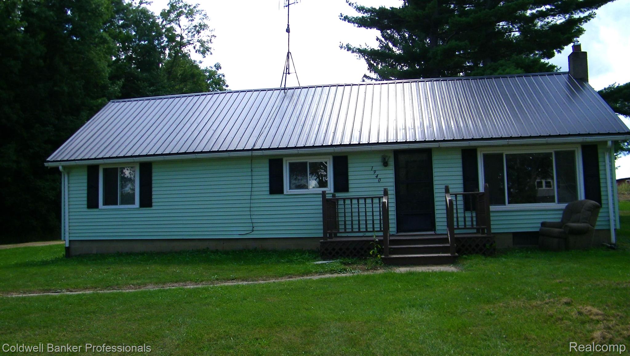 1920 Castle Road North Branch, MI 48461 - Photo 35 of 46 Gallery Image 35