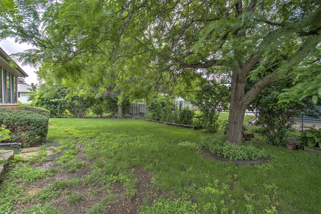 1919 Carl Court Decatur, IL 62526 - Photo 27 of 28