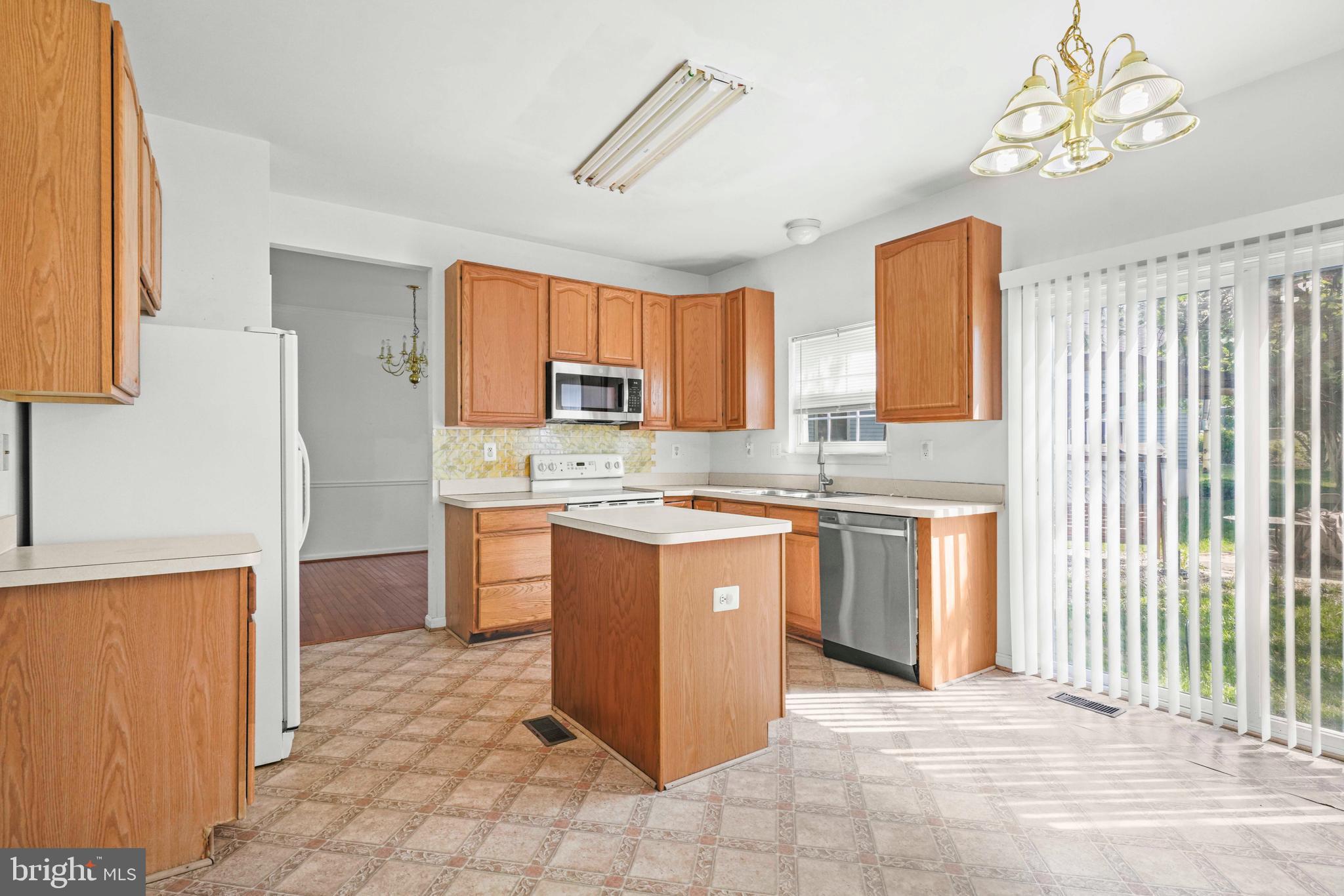 11276 H G Trueman Road Lusby, MD 20657 - Photo 8 of 29 Gallery Image 8