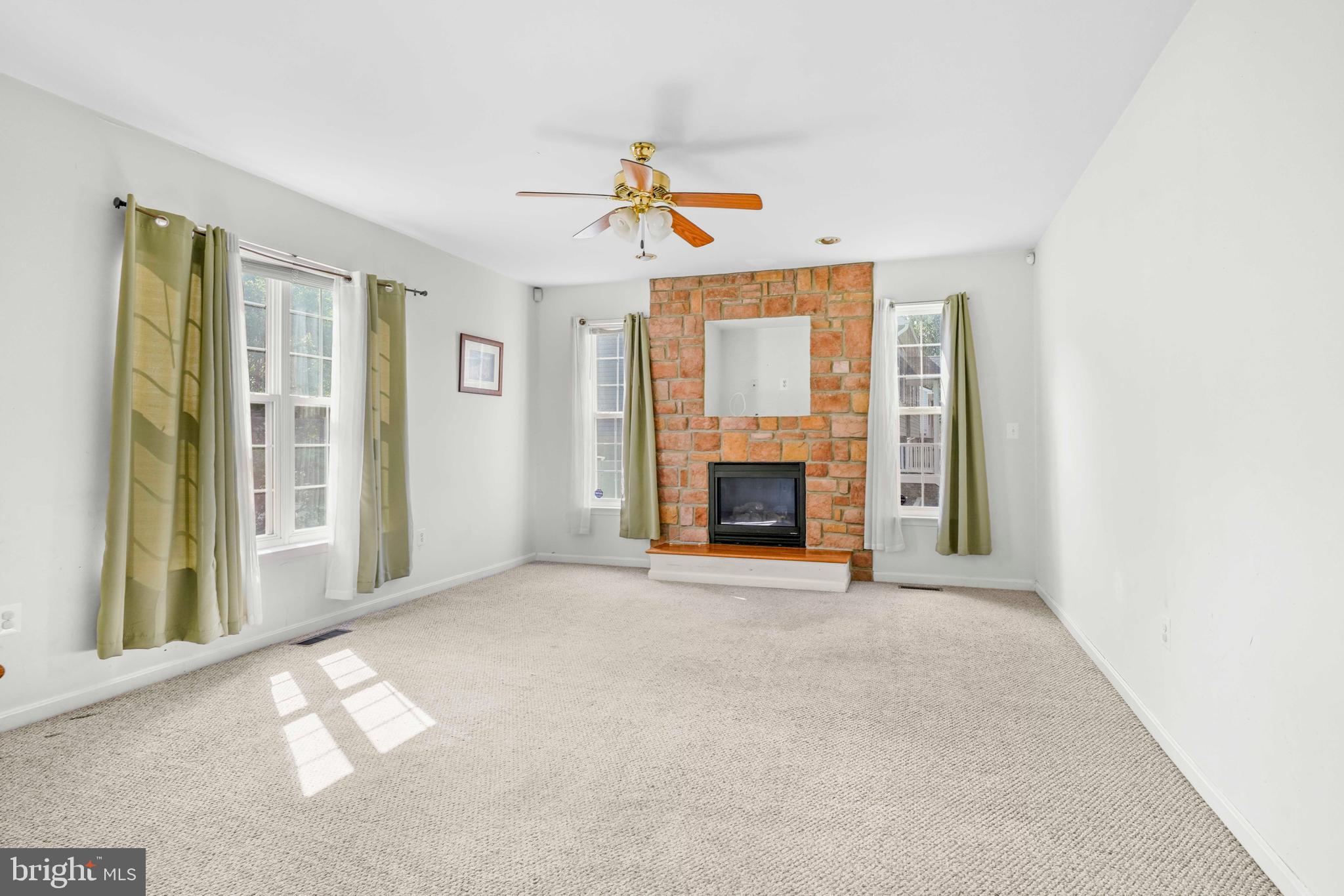 11276 H G Trueman Road Lusby, MD 20657 - Photo 10 of 29 Gallery Image 10