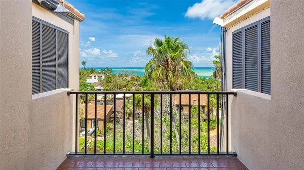 $15,000 | 22 Sandy Cove Road, Unit 105, Sarasota, FL 34242