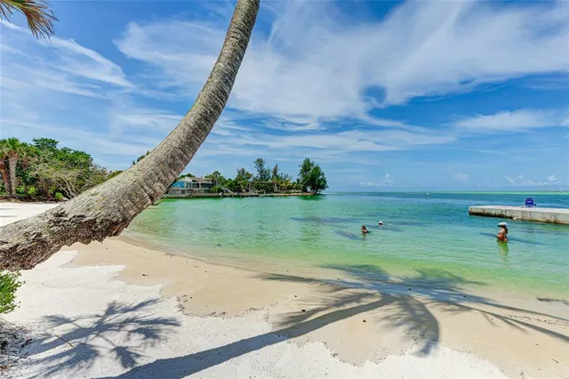 $15,000 | 22 Sandy Cove Road, Unit 105, Sarasota, FL 34242