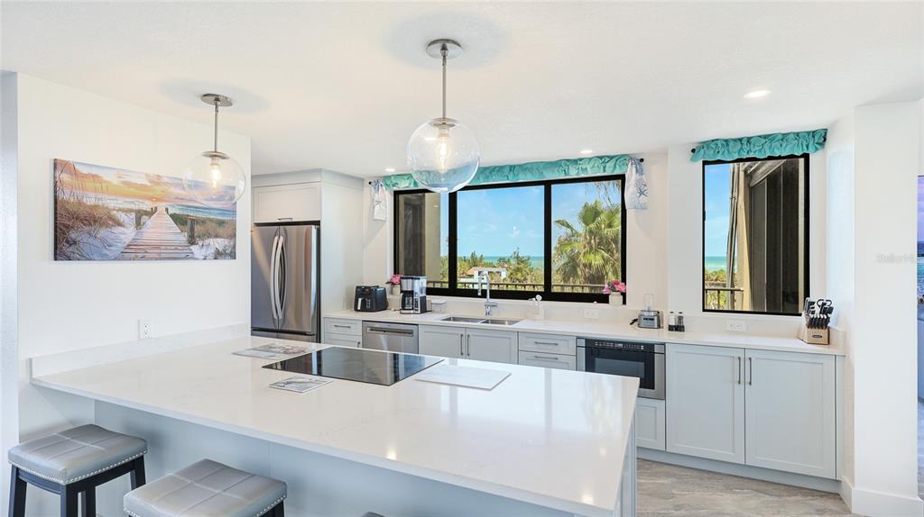 22 Sandy Cove Road, Unit 105 Sarasota, FL 34242 - Photo 7 of 38