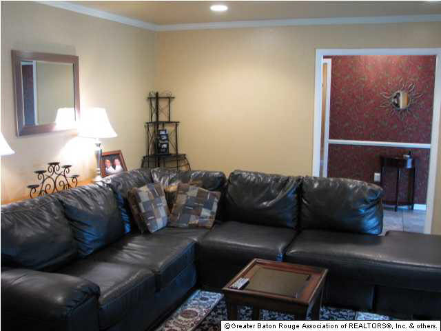 862 Rue Crozat Baton Rouge, LA 70810 - Photo 4 of 14