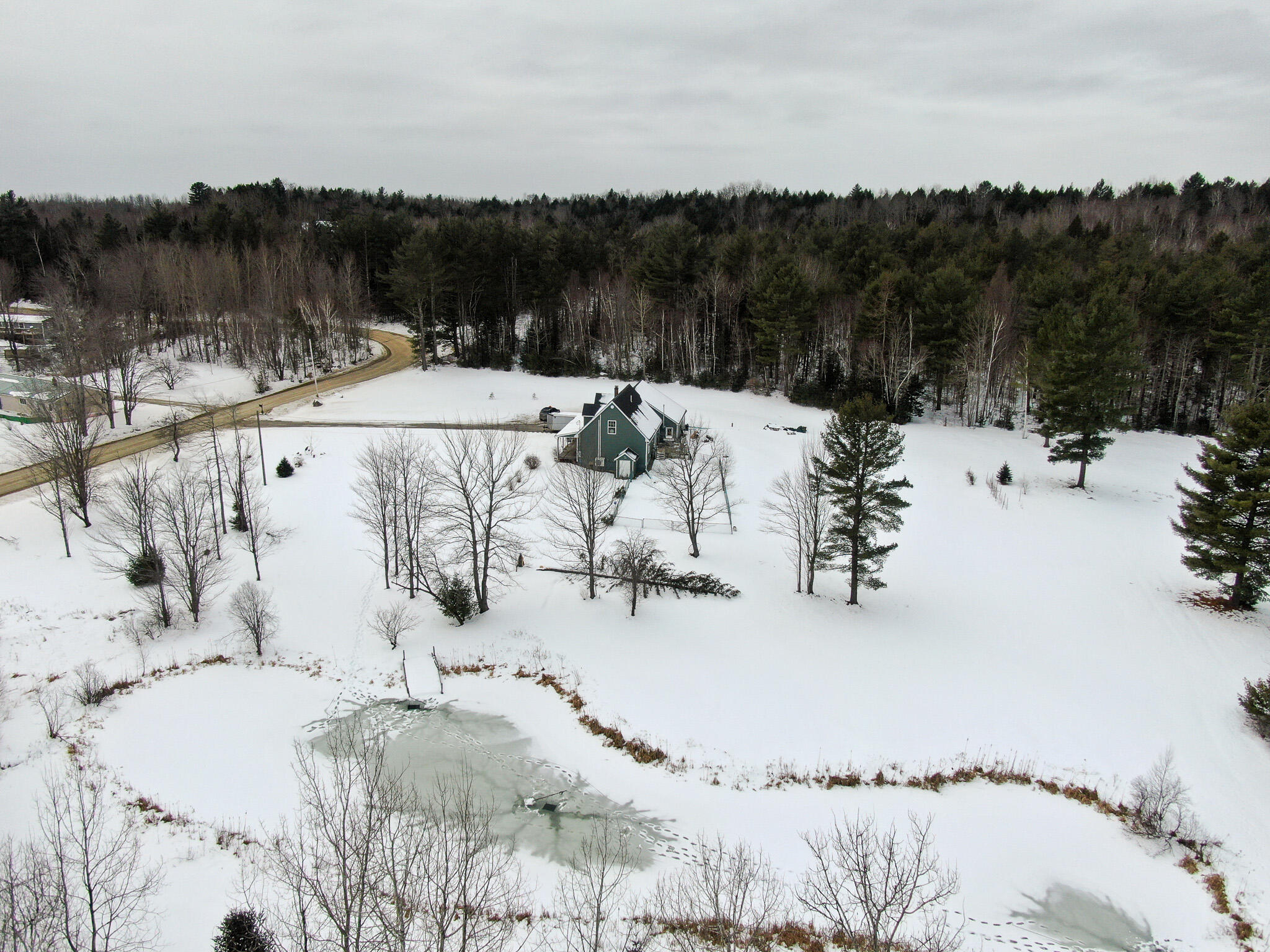 47 Old Keene Road Lincoln, ME 04457 - Photo 8 of 34 7