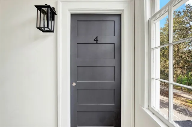 $2,900 | 804 Drayton Street, Unit 4, Savannah, GA 31401