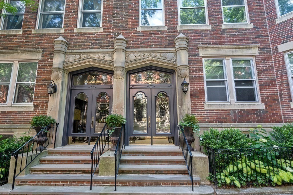 14 Warwick Road, Unit 1 Brookline, MA 02445 - Photo 29 of 29