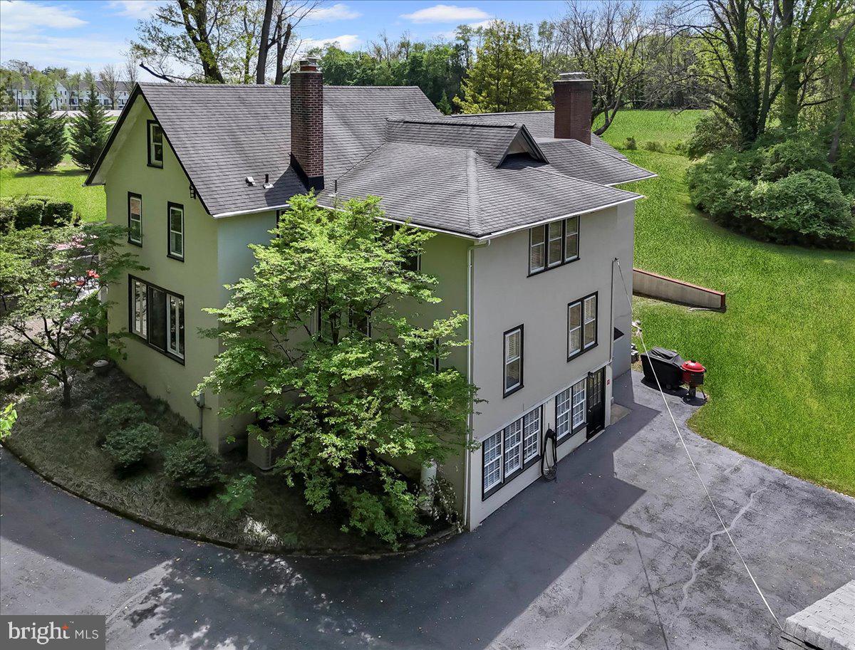 915 Centre Road Wilmington, DE 19807 - Photo 3 of 69