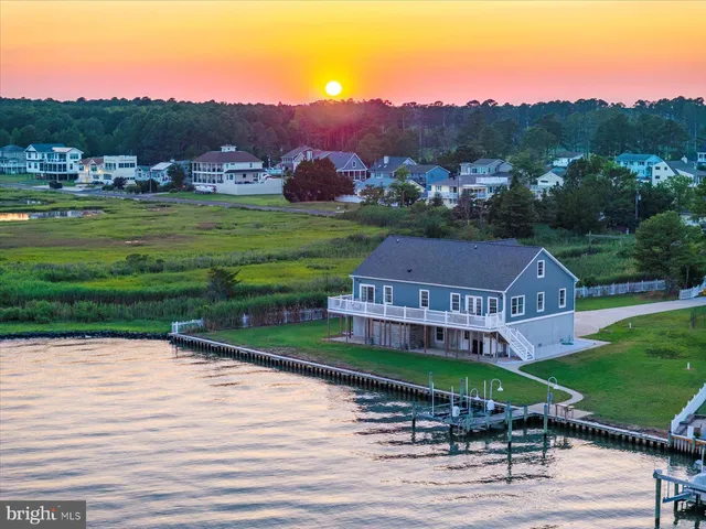 $2,325,000 | 22596 Bay View Circle, Lewes, DE 19958