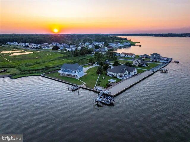 $2,325,000 | 22596 Bay View Circle, Lewes, DE 19958