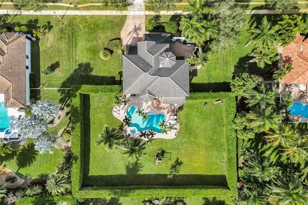 $1,889,000 | 15752 Southwest 15th Street, Davie, FL 33326
