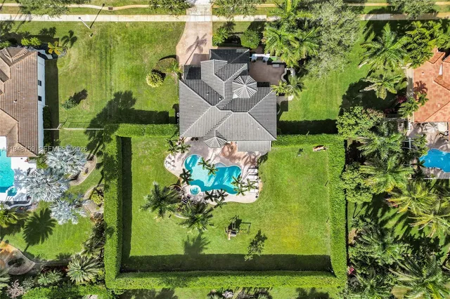 $1,950,000 | 15752 Southwest 15th Street, Davie, FL 33326