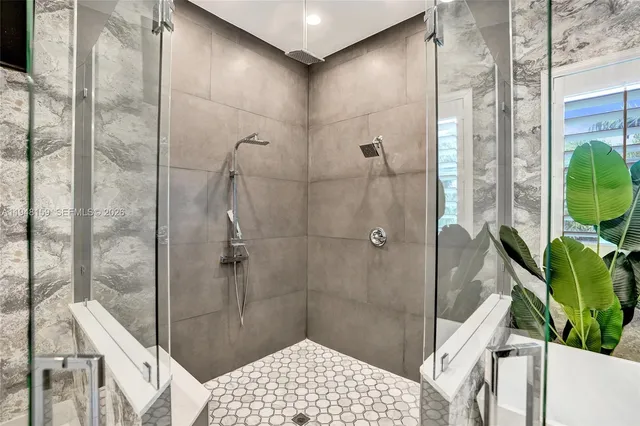 $1,950,000 | 15752 Southwest 15th Street, Davie, FL 33326