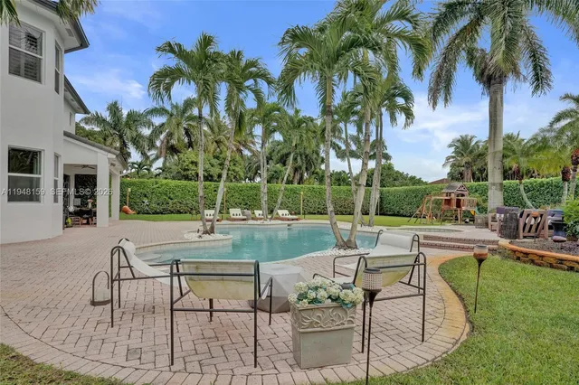 $1,950,000 | 15752 Southwest 15th Street, Davie, FL 33326