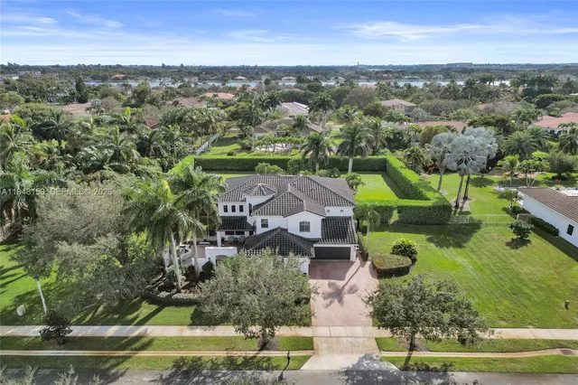 $1,950,000 | 15752 Southwest 15th Street, Davie, FL 33326