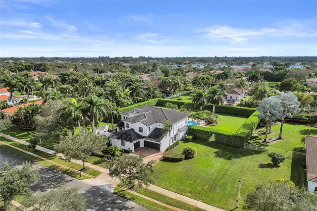 $1,950,000 | 15752 Southwest 15th Street, Davie, FL 33326