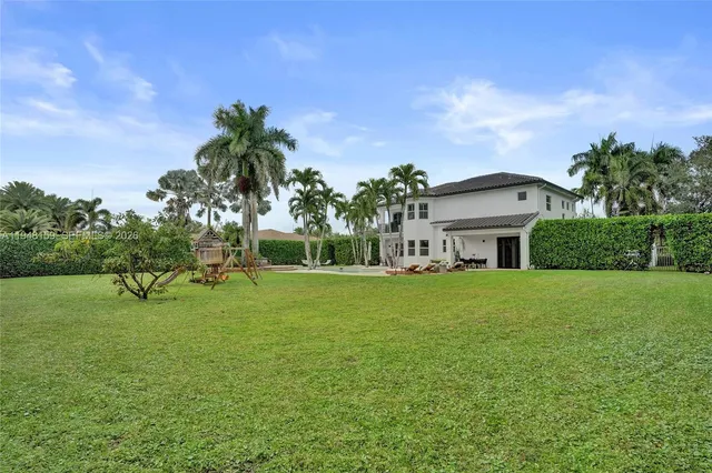 $1,950,000 | 15752 Southwest 15th Street, Davie, FL 33326