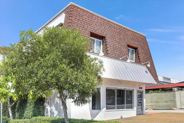 $3,250 | 520 Pearl Street, Unit 2, La Jolla, CA 92037