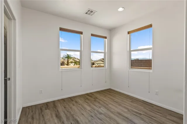 $389,900 | 2341 Thornwood Castle Drive, Laughlin, NV 89029