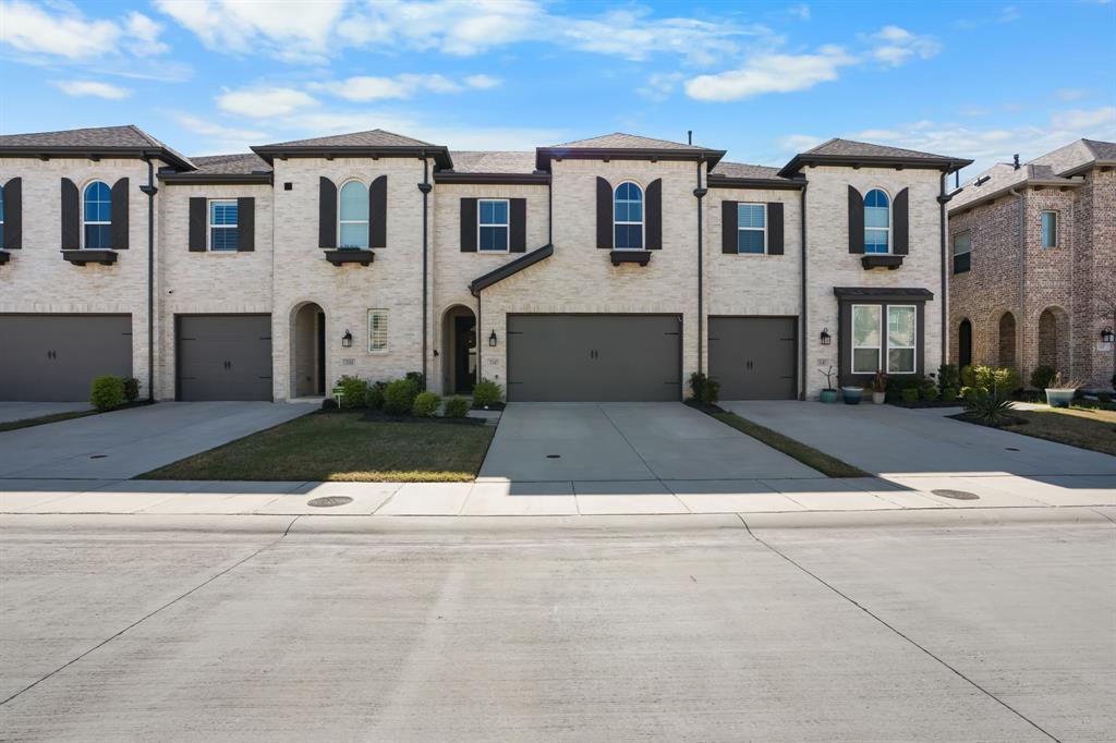 1143 Queensdown Way Forney, TX 75126 - Photo 1 of 40