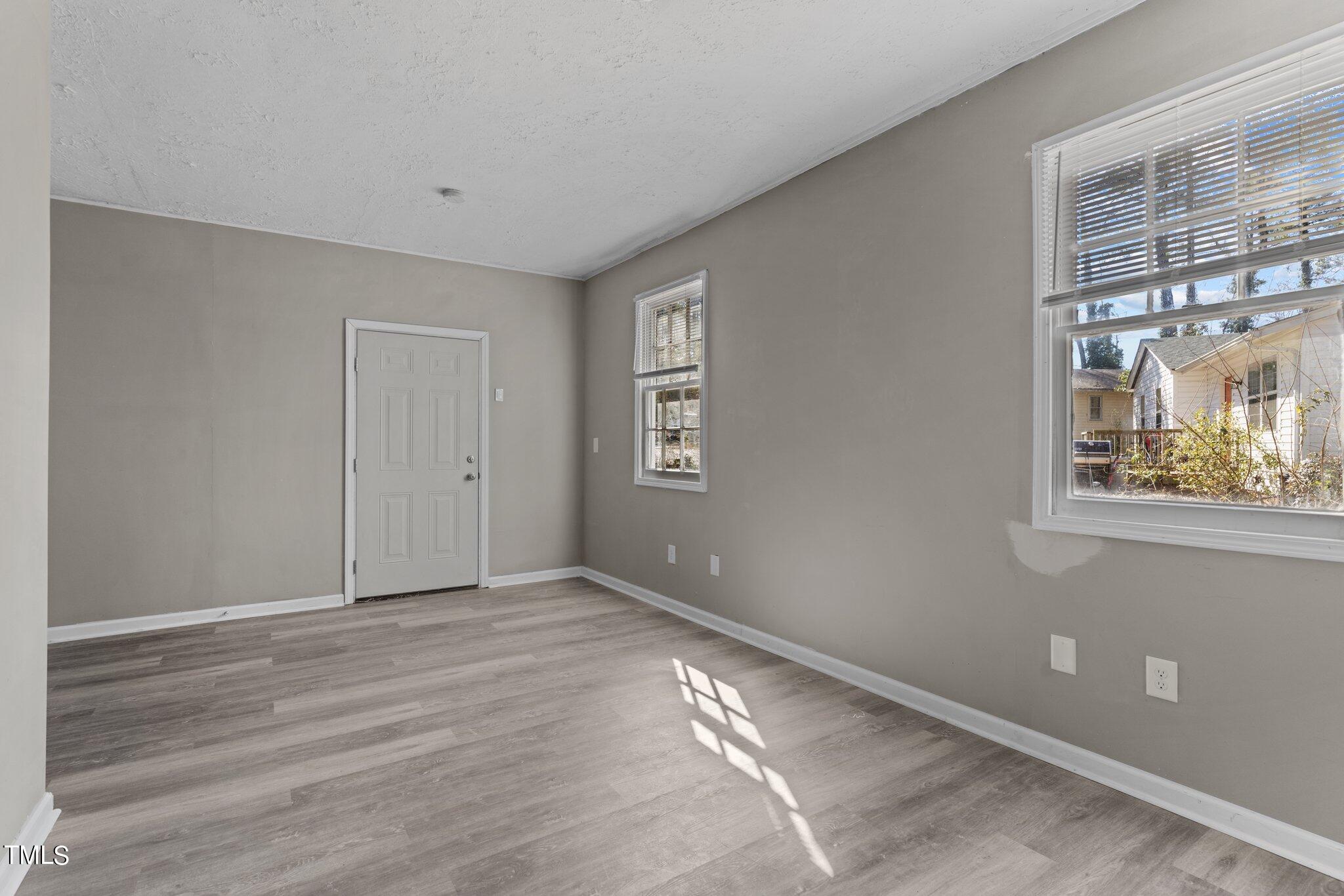 608 Essington Place Raleigh, NC 27603 - Photo 14 of 43 18-web-or-mls-8Y3A0190