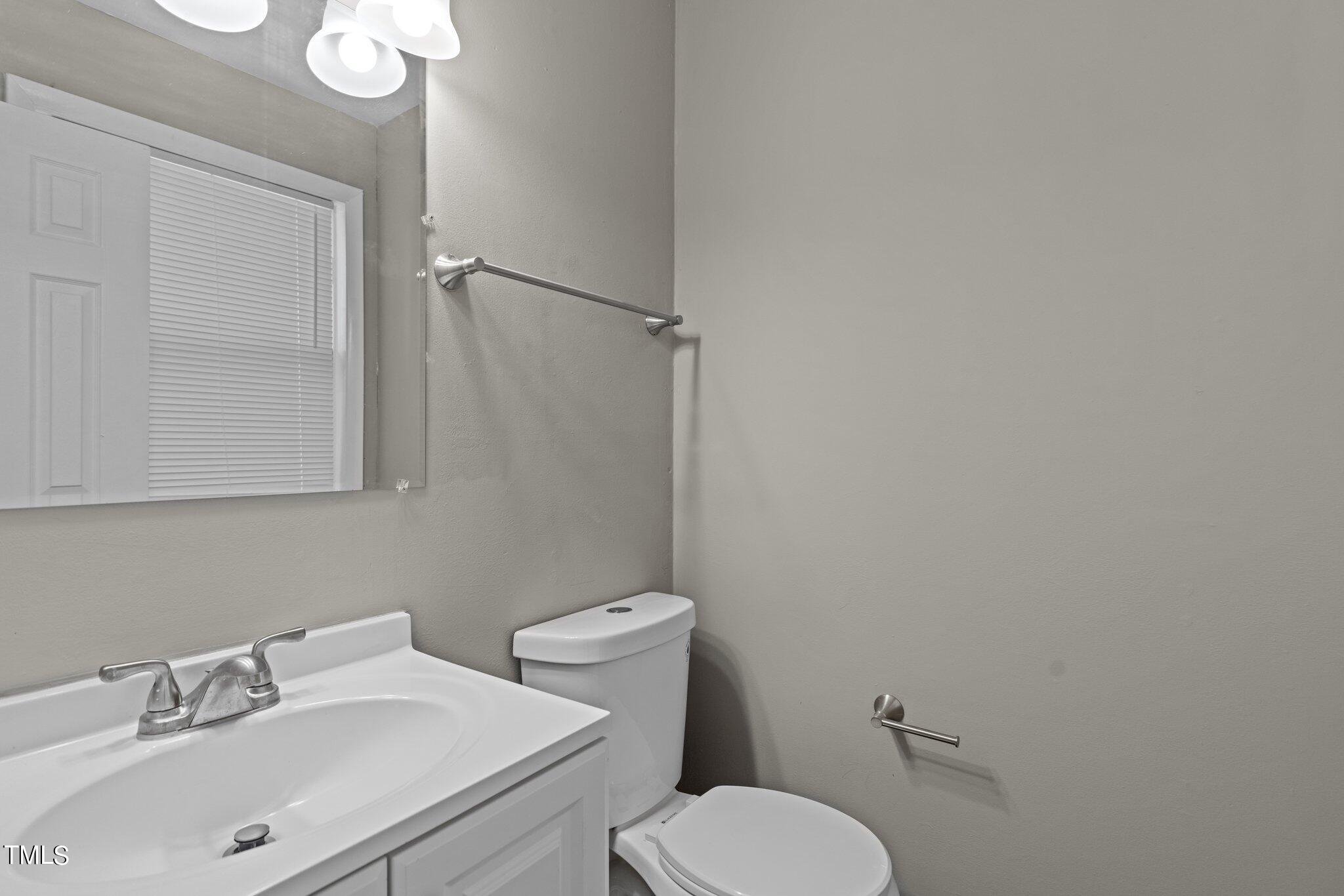 608 Essington Place Raleigh, NC 27603 - Photo 31 of 43 35-web-or-mls-8Y3A0283