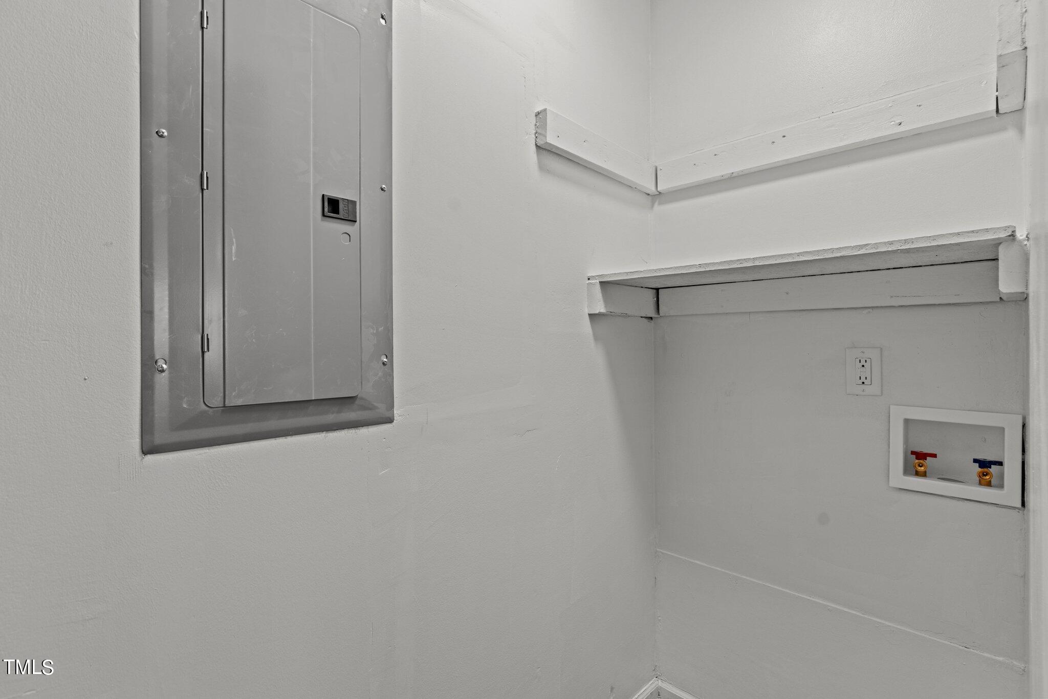 608 Essington Place Raleigh, NC 27603 - Photo 32 of 43 36-web-or-mls-8Y3A0293