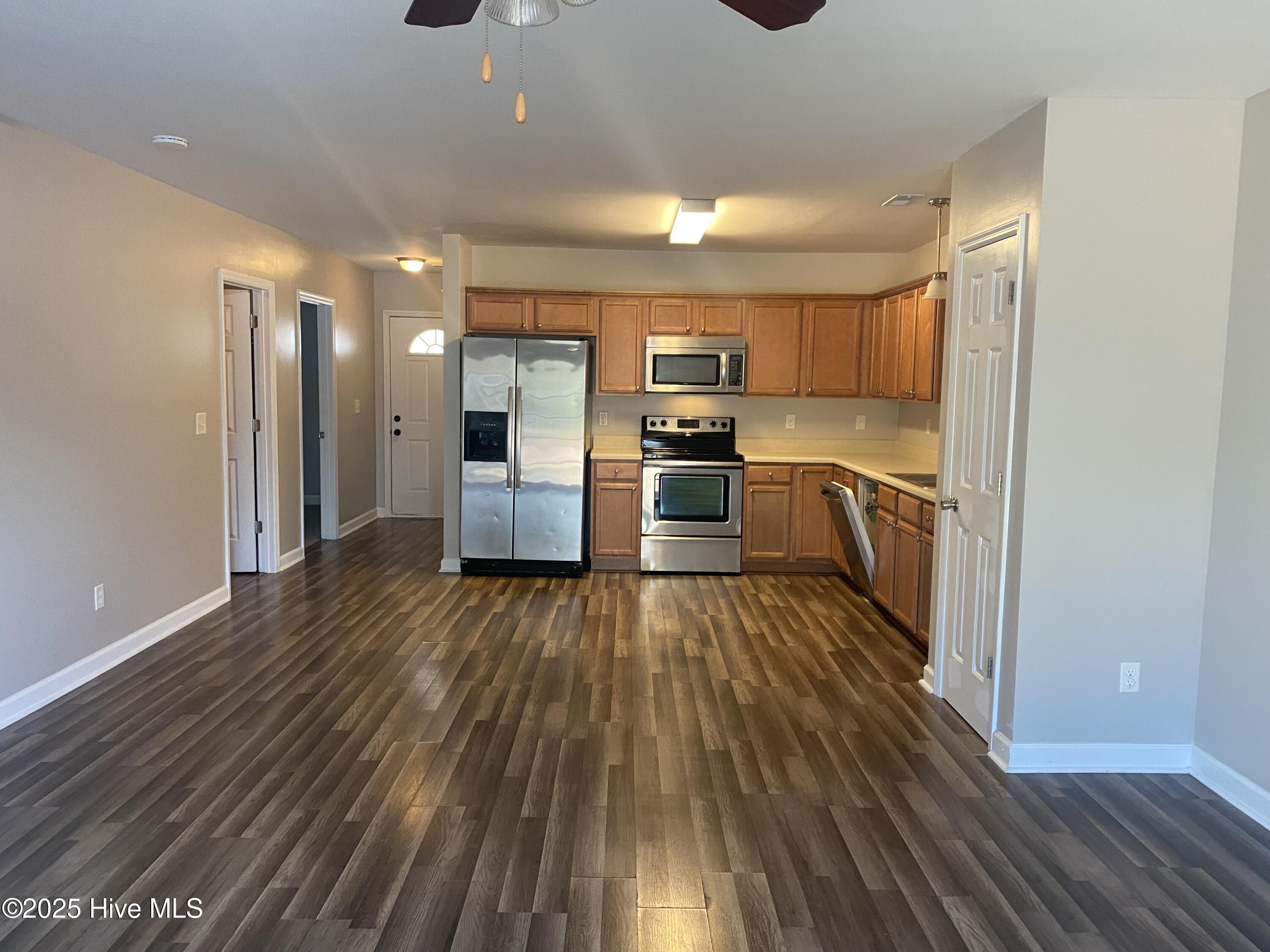 192 Pine Hollow Road Holly Ridge, NC 28445 - Photo 6 of 10