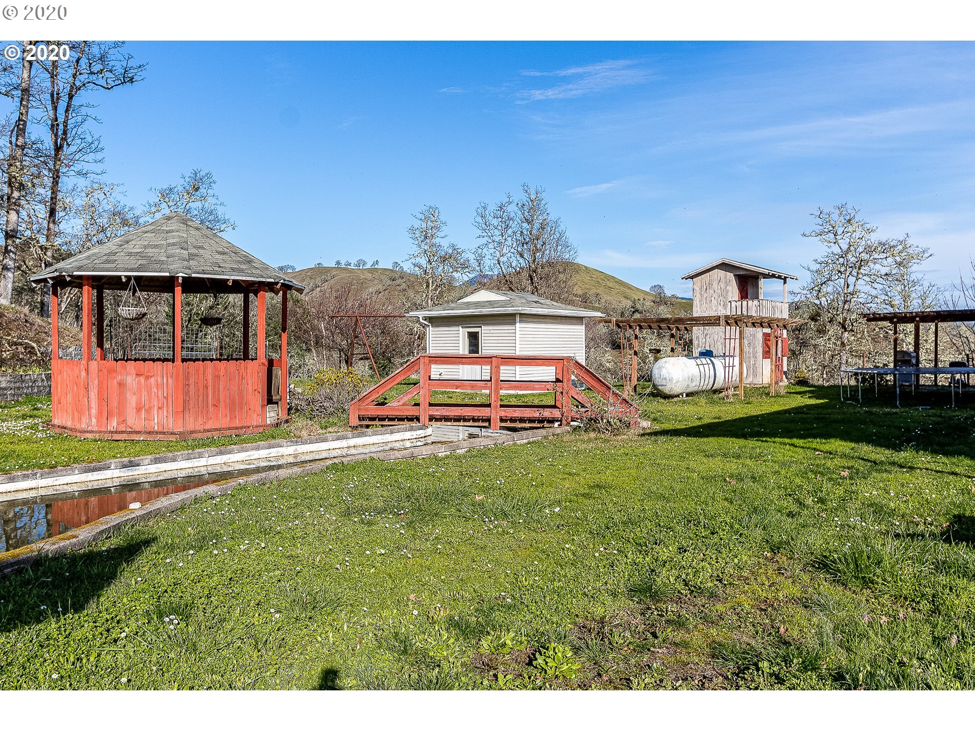 14700 North Bank Road Roseburg, OR 97470 - Photo 22 of 30 Gallery Image 22